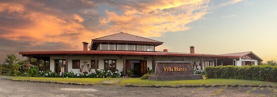 Villa Blanca Cloud Forest Hotel + Retreat