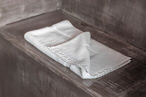 Villa Blanca Cloud Forest Hotel + Retreat