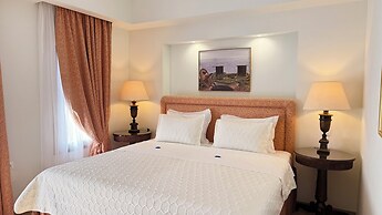 Great Greece Le Convivial Suites