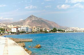 Great Greece Le Convivial Suites