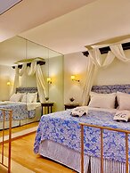 Great Greece Le Convivial Suites