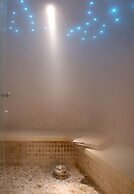 Le Convivial Luxury Suites & Spa