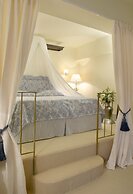 Le Convivial Luxury Suites & Spa