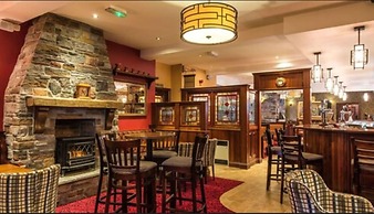 Corr's Corner Hotel