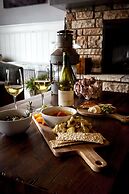 Rivertide Suites Hotel