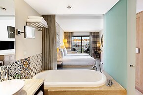 Hilton Vilamoura As Cascatas Golf Resort & Spa