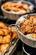 Hilton Vilamoura As Cascatas Golf Resort & Spa