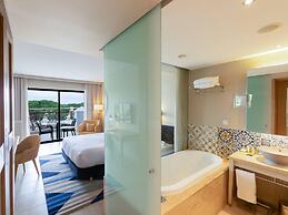 Hilton Vilamoura As Cascatas Golf Resort & Spa