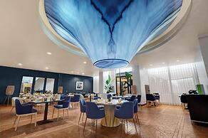 Hilton Vilamoura As Cascatas Golf Resort & Spa