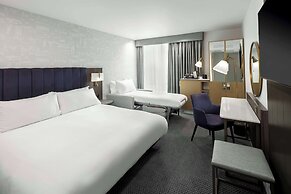 DoubleTree by Hilton Manchester - Piccadilly