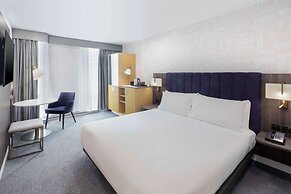 DoubleTree by Hilton Manchester - Piccadilly