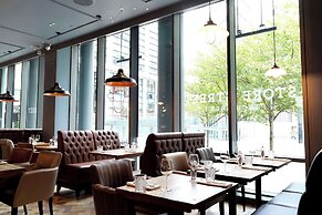 DoubleTree by Hilton Manchester - Piccadilly