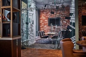 DoubleTree by Hilton Manchester - Piccadilly