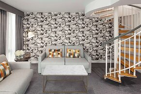 DoubleTree by Hilton Manchester - Piccadilly