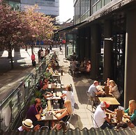 DoubleTree by Hilton Manchester - Piccadilly