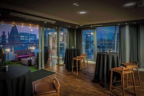 DoubleTree by Hilton Manchester - Piccadilly