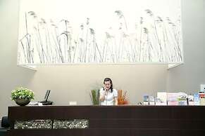 Hanza Hotel