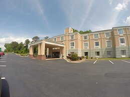 Jameson Inn and Suites Riverdale