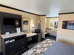 Regency 7 Motel
