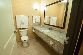 Comfort Suites Speedway - Kansas City