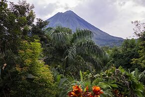 Arenal Manoa & Hot Springs Resort