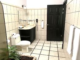 Arenal Manoa & Hot Springs Resort