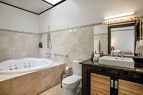 Arenal Manoa & Hot Springs Resort