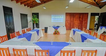 Arenal Manoa & Hot Springs Resort