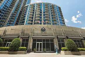 Twelve Downtown, Autograph Collection