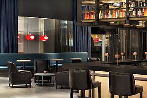 Twelve Downtown, Autograph Collection