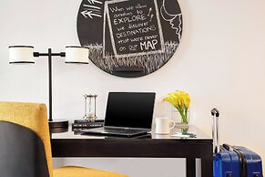 Twelve Downtown, Autograph Collection