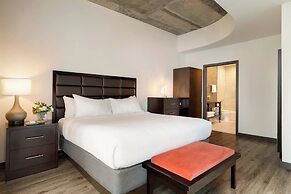 Twelve Downtown, Autograph Collection