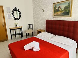 Hotel Real