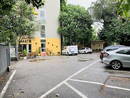 Hotel Real