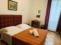 Hotel Real