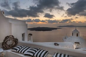 Aigialos Luxury Traditional Settlement