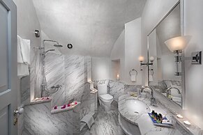 Aigialos Luxury Traditional Settlement