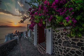 Aigialos Luxury Traditional Settlement