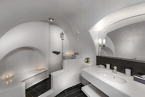 Aigialos Luxury Traditional Settlement