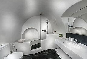 Aigialos Luxury Traditional Settlement