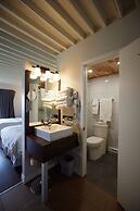 Auberge De La Pointe