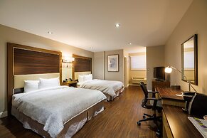 Auberge De La Pointe