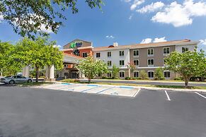 Holiday Inn Express Hotel & Suites Silver Springs - Ocala by IHG