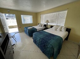 Sandy Shores Resort Motel