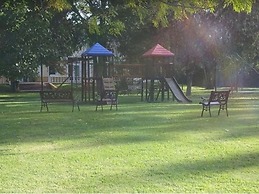 Howard Johnson by Wyndham Resort Pilar