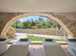 Sitia Beach City Resort & Spa