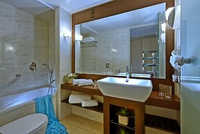 Sitia Beach City Resort & Spa