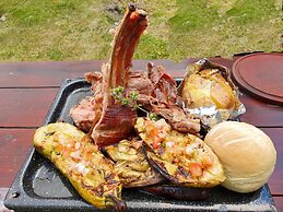 Xelena Hotel & Suites