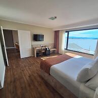 Xelena Hotel & Suites