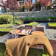 Xelena Hotel & Suites